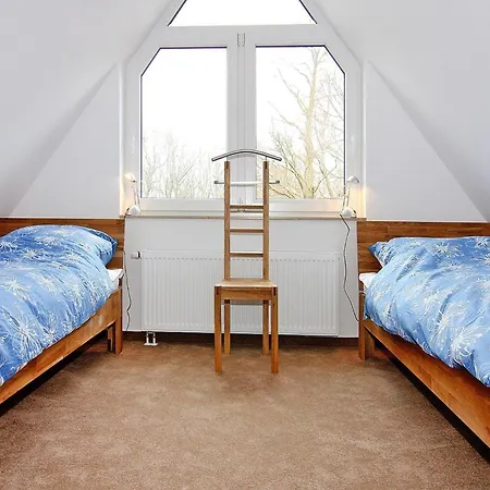 Holiday home Doppelhaushaelfte Sprotte Am Breetzer Bodden In *
